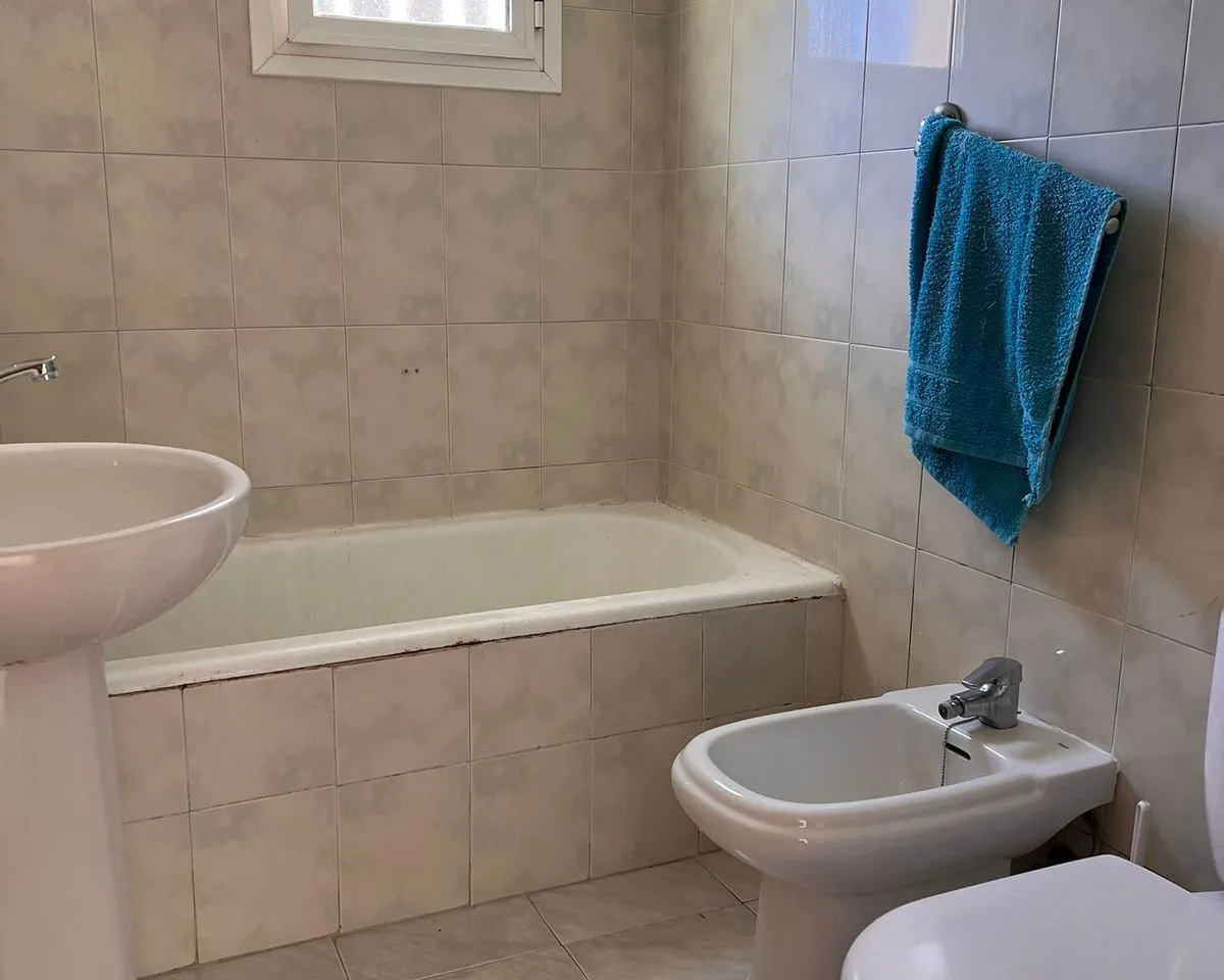 f905fca1-a76b-4e41-9c37-f7b9f6809c4e