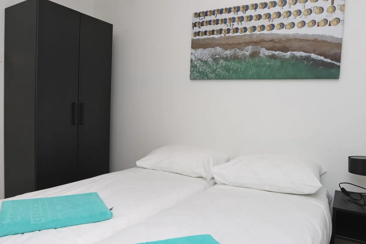 4c41f531-015e-4ac1-9785-6179e7555862