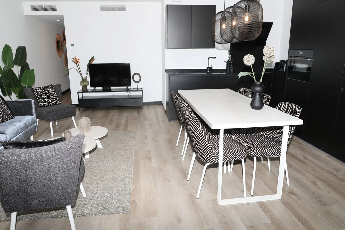 a3afd2f6-55fa-40ad-b470-87e540499528