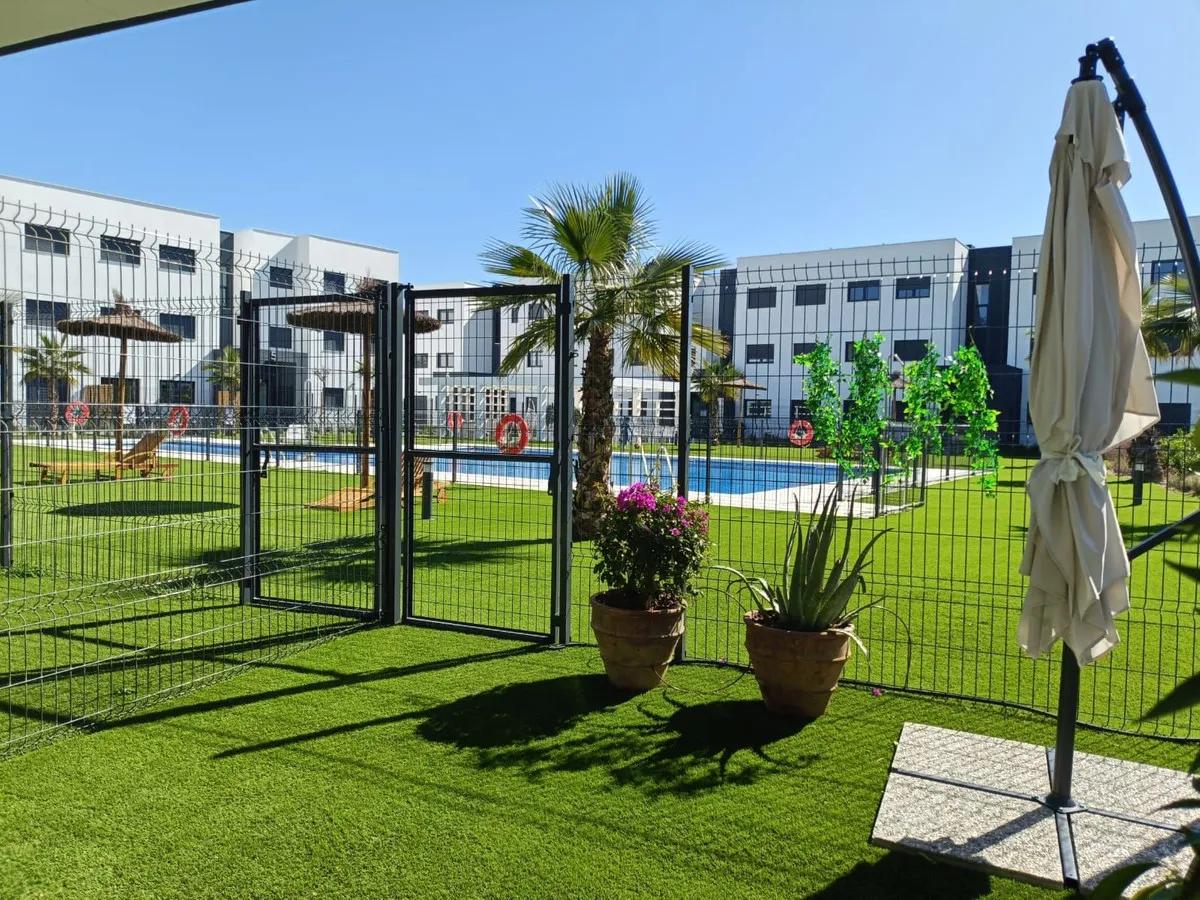 15fc32dc-b2f2-4e79-98d3-7544e3e1950e