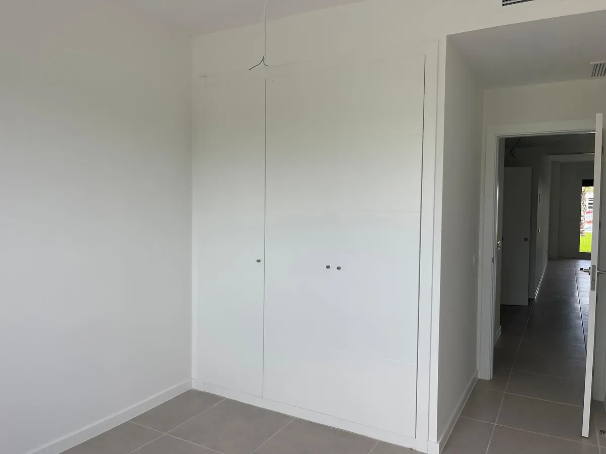 79a21ec6-cf0c-4b9f-bef9-9b3e336192a8