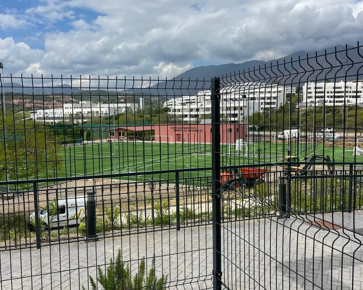 a32c8af1-4b4b-43c8-986b-70a1e0ee71e4