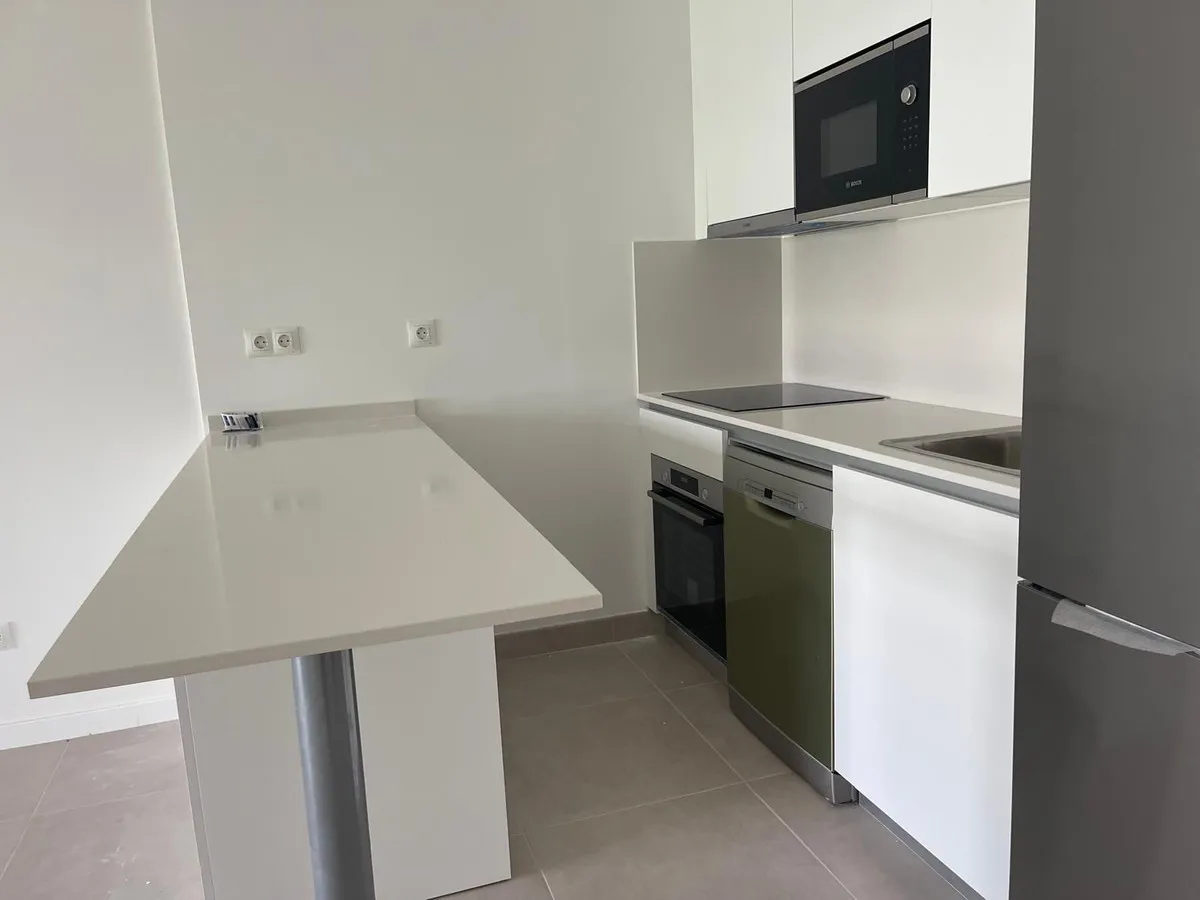 abeead6a-0faa-46d8-9311-b4e430cfd9b0