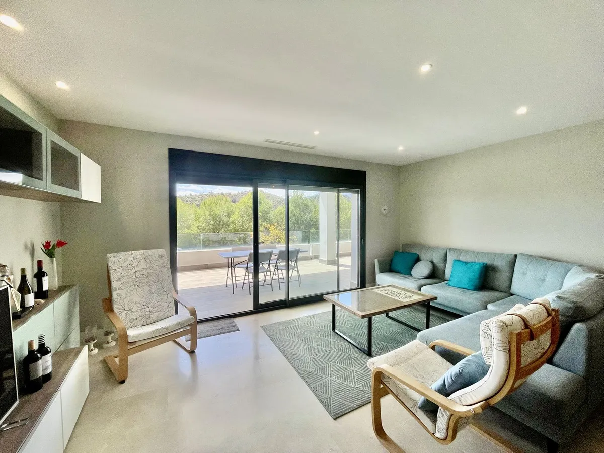 2d4c7239-585d-4f8f-8be0-049df1a3b697