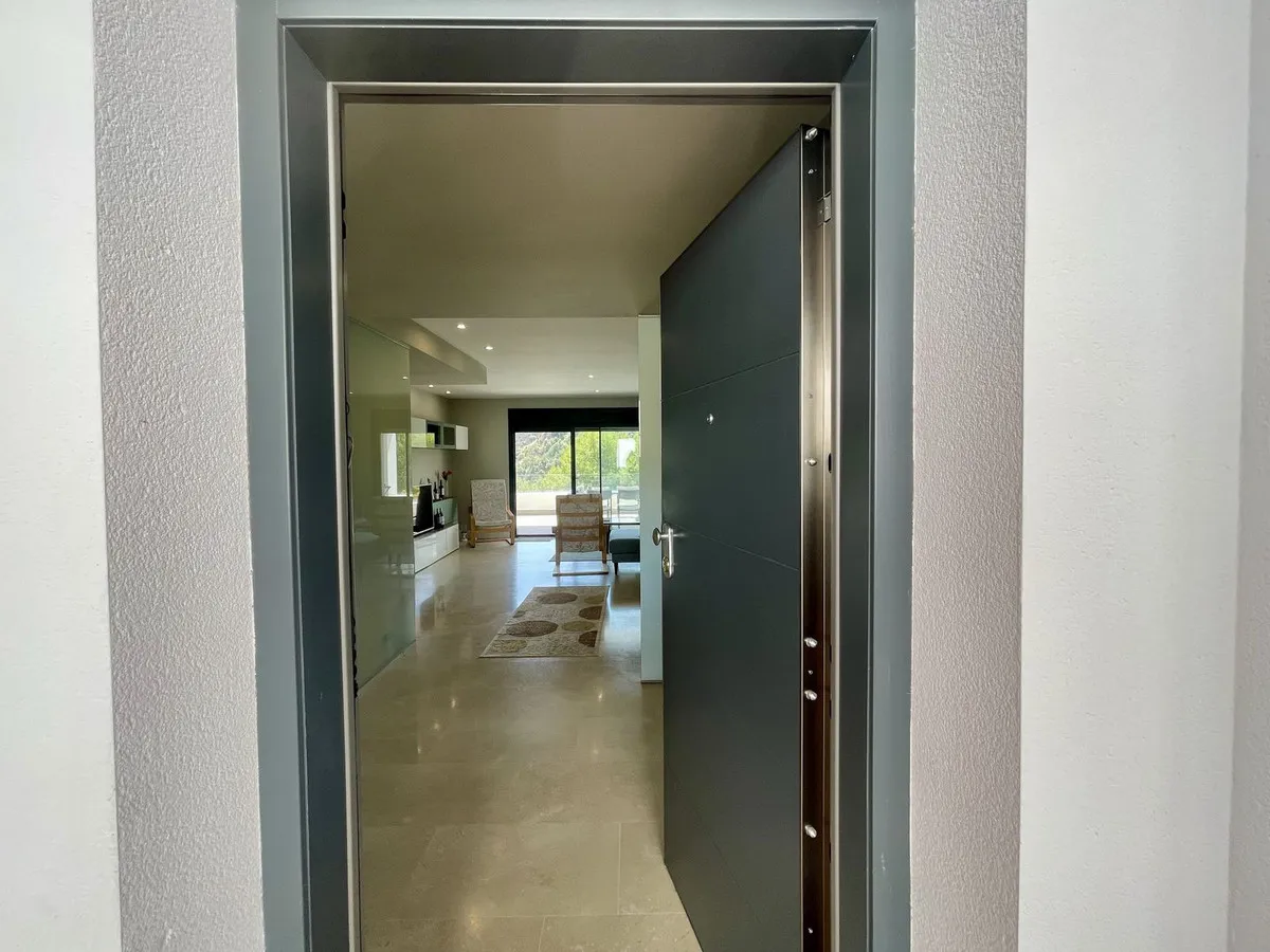 444ce043-468a-48ae-a3dd-bd7373810424