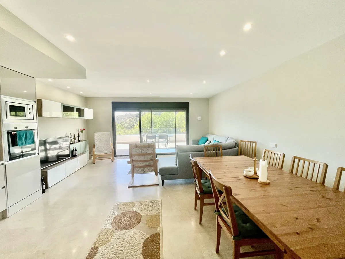 dc7efccf-50c4-4873-a3d6-f22f18f14f7d