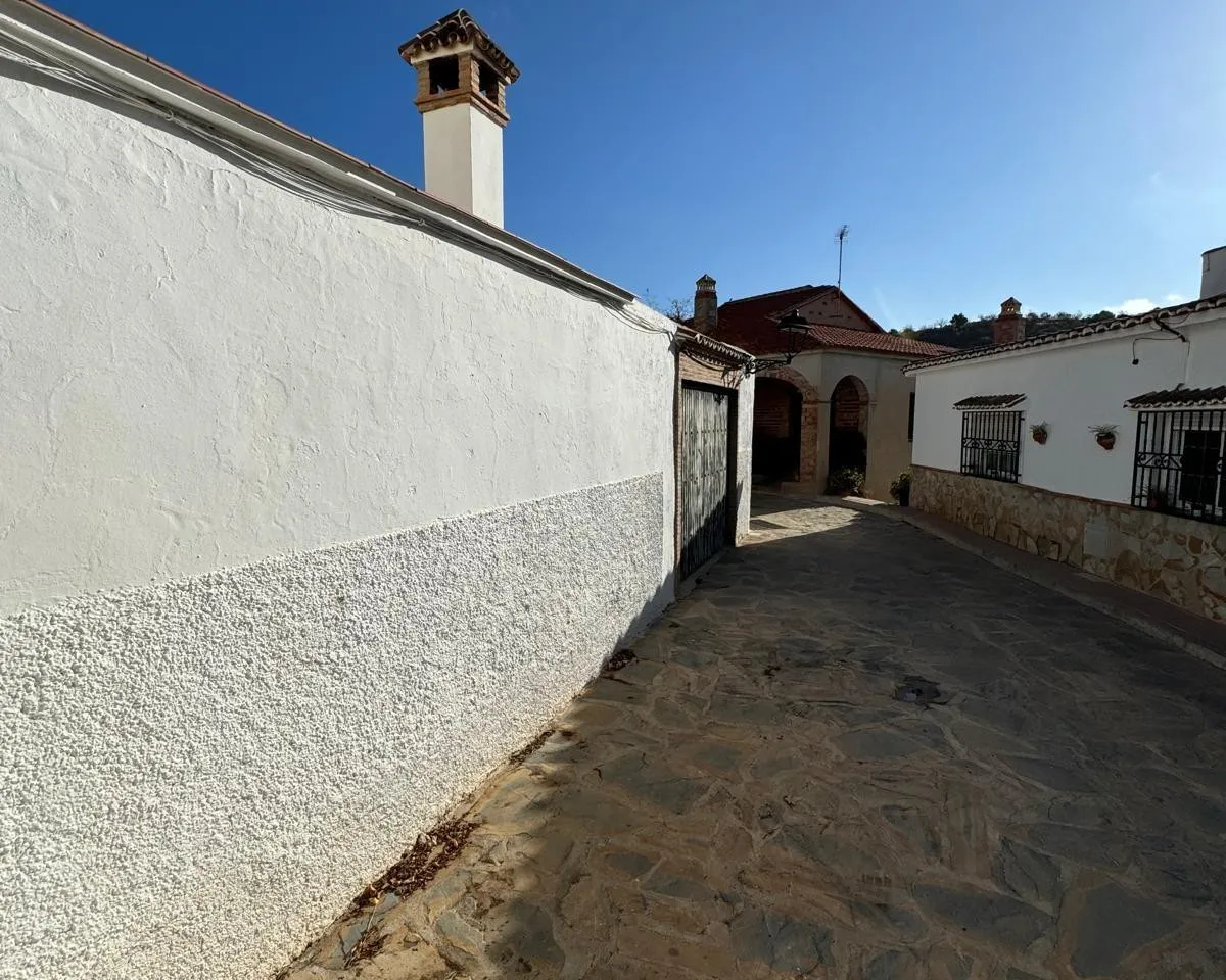 65d57307-aaa4-4f7f-9260-ddcaa0f9211d