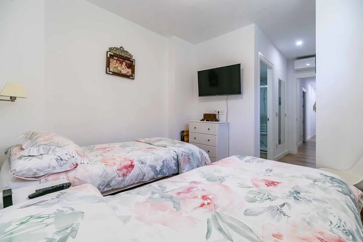 3fe2c4de-2806-4548-b50b-75d074f3f9ab