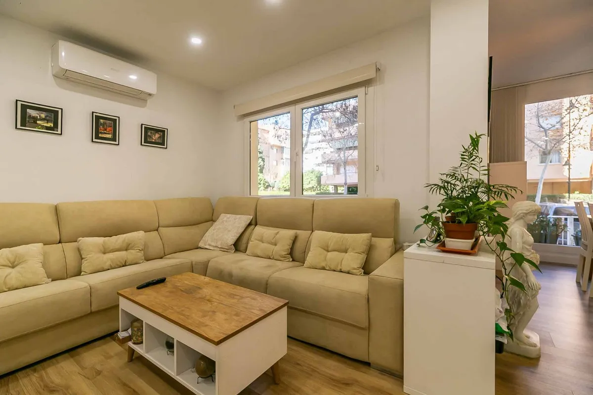 7bd2dd82-655b-4a40-86c8-9de8fcaa1d33