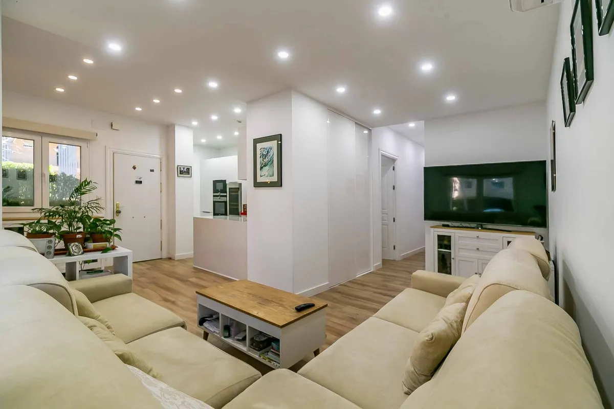 c13d17f9-3de9-4e40-be7c-3cbca349e585