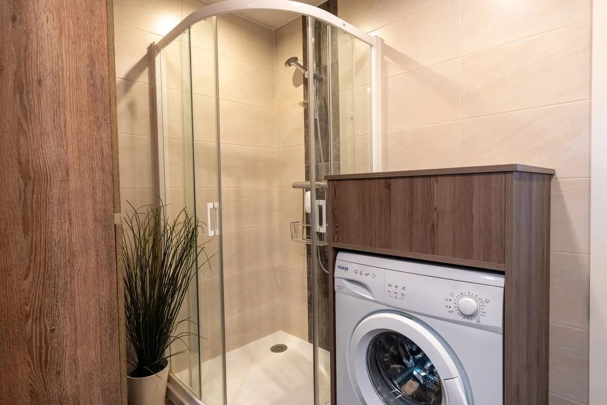 406f142c-841c-428d-9046-4f6b84766f90