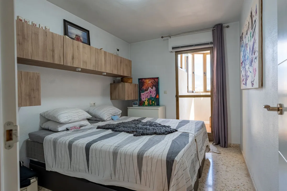 51113866-5073-4459-84c3-f1d31b82cd7e