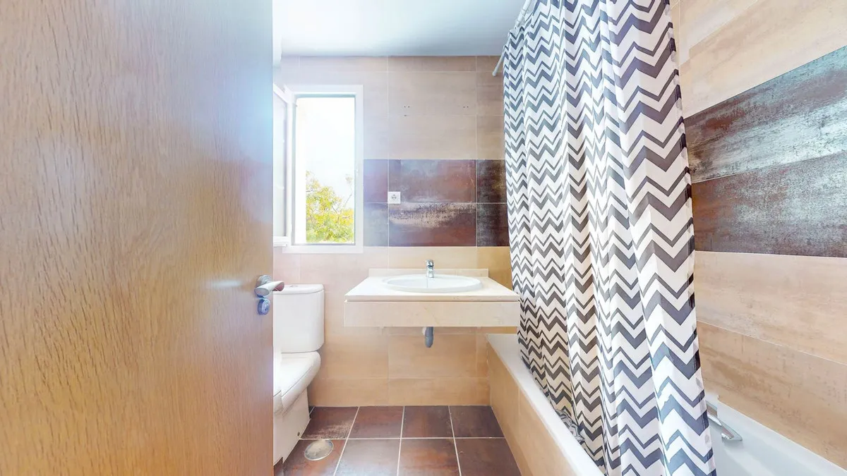 345abcfb-dcc8-40f3-b77c-8abb9af13489