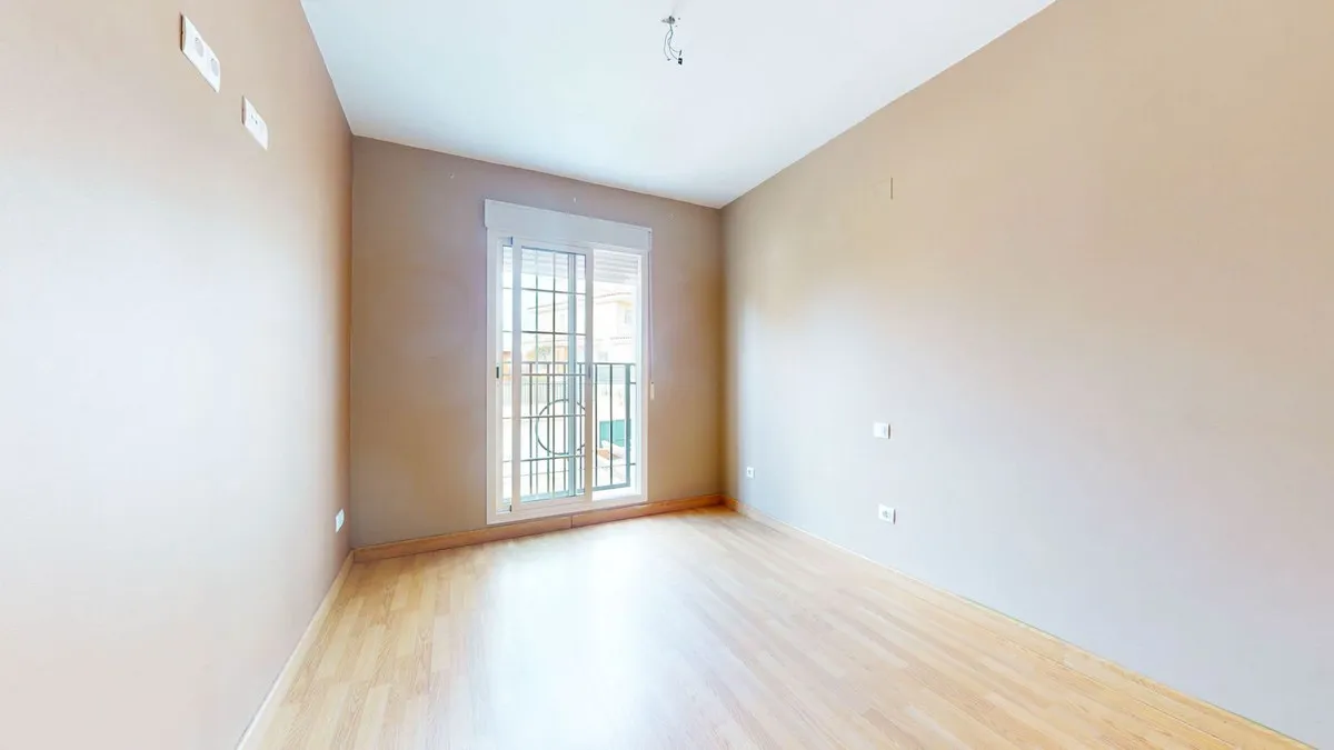 6ee30aa7-5931-463d-bfec-2276a9950fb1