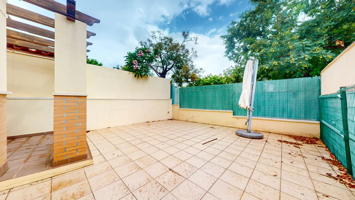 cfdcb1e8-6b38-4fdd-becf-2a9907c0294d