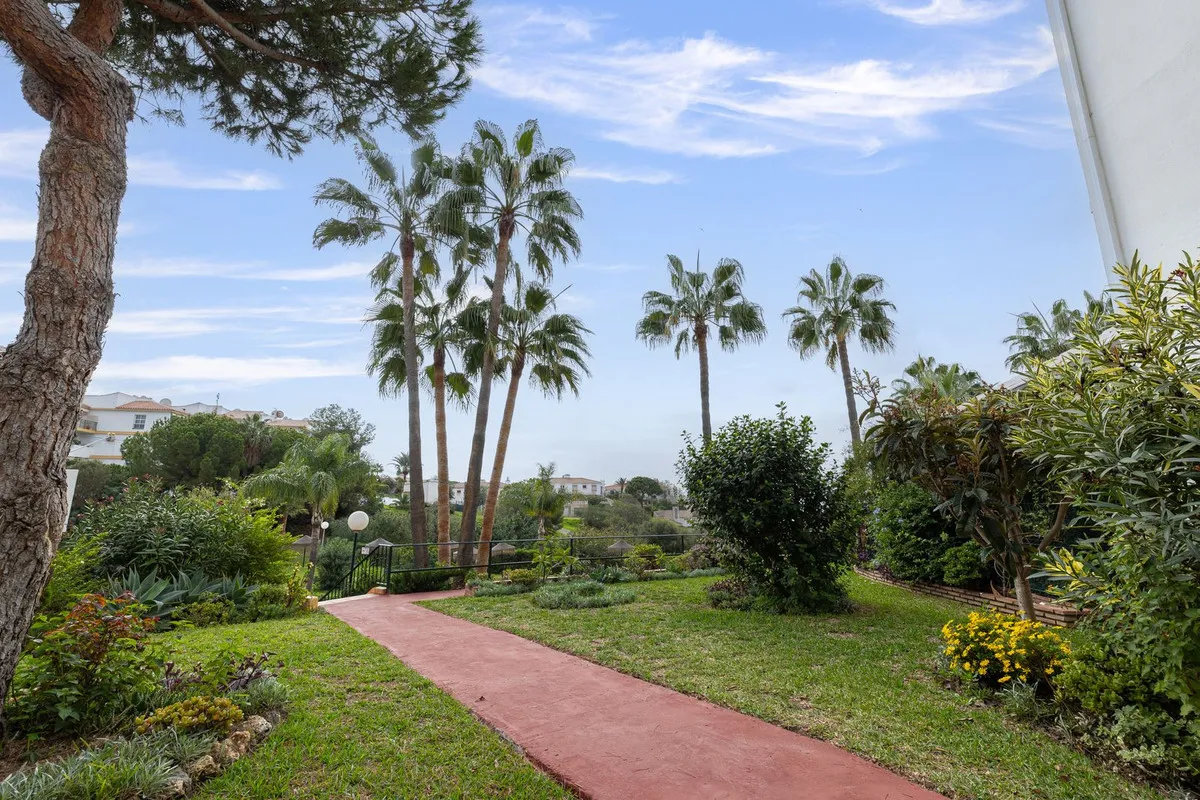 228f59fd-9965-4d06-a5b1-01cf7acd9698