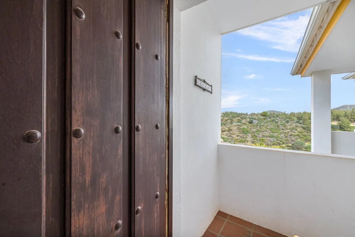 45b83489-3c77-4bd9-9fa3-65953b747849