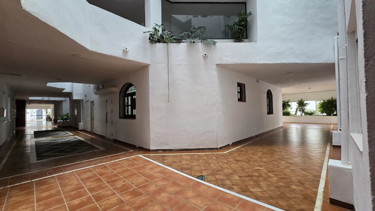 f415ab3d-144b-41a0-a16c-8f277d6a7f06