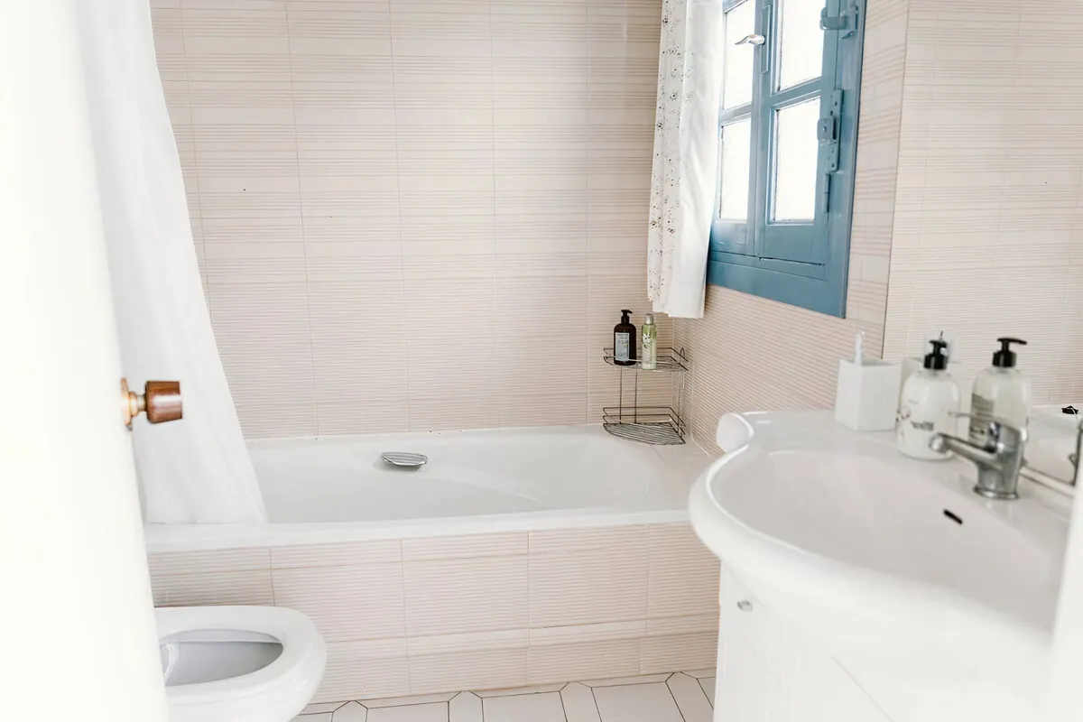 cd57db71-0549-4b12-857e-226d4e234256