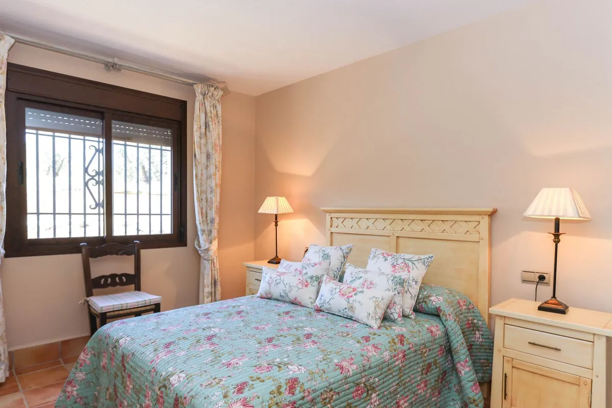 0c720eb6-8212-4a32-9df2-a589af411631