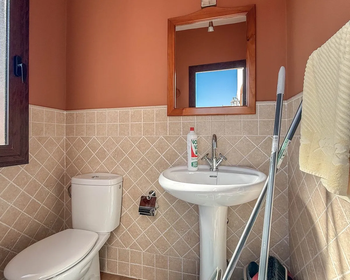 1dbbaeb8-15c4-469b-962a-bb2e4a298ac2