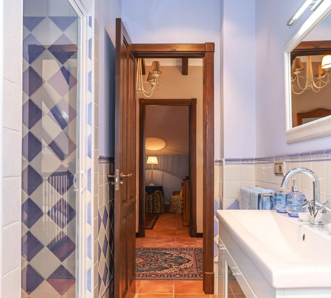 8af824b4-41cb-4f99-bae0-3da90c34d1ce