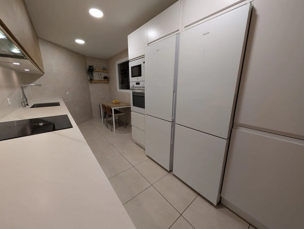 14e11ac9-868d-40e6-889c-8b966ab2af95