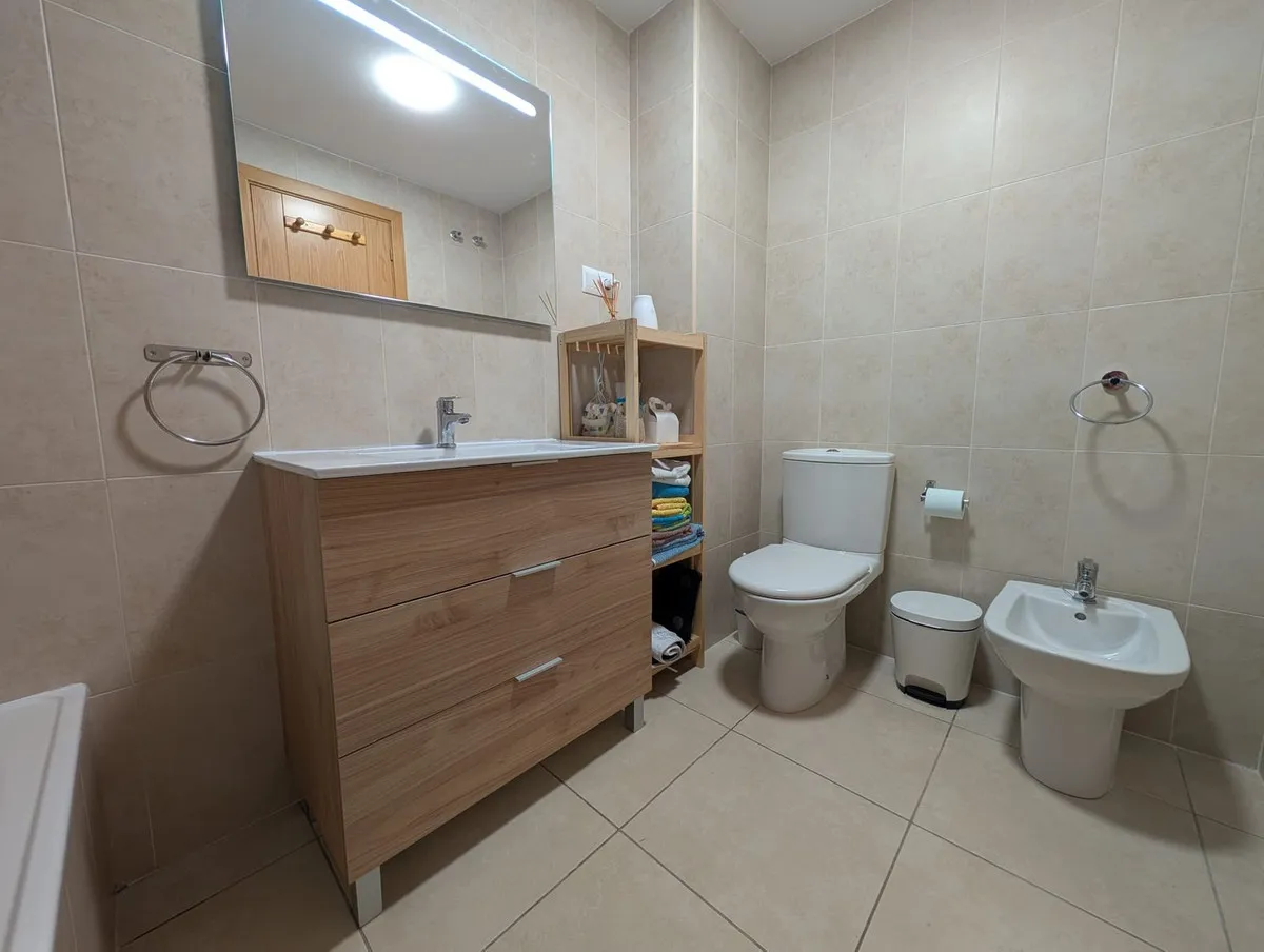 2cefa4d8-413d-4c93-bb8f-f85768f93985