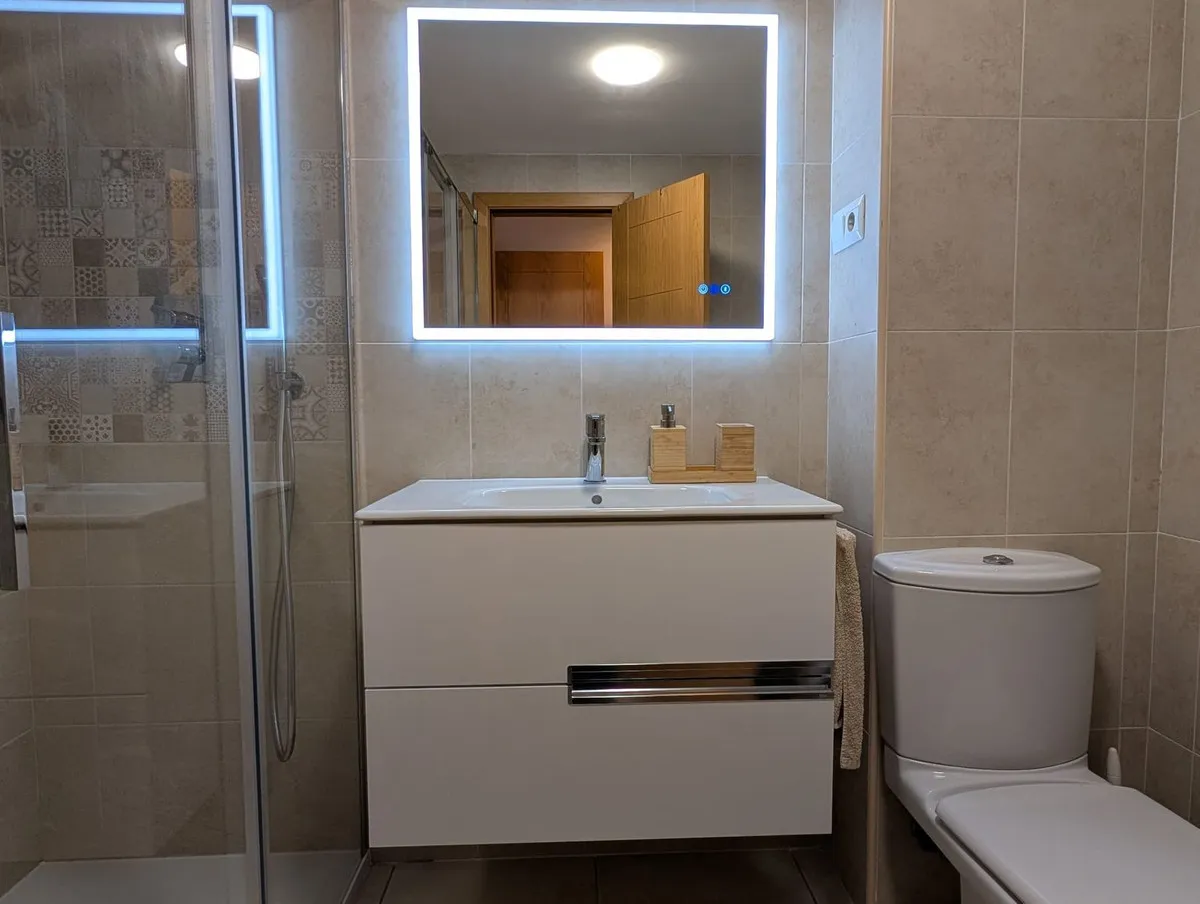 63380ee7-cd5c-4003-9a1f-974c153d8bbd