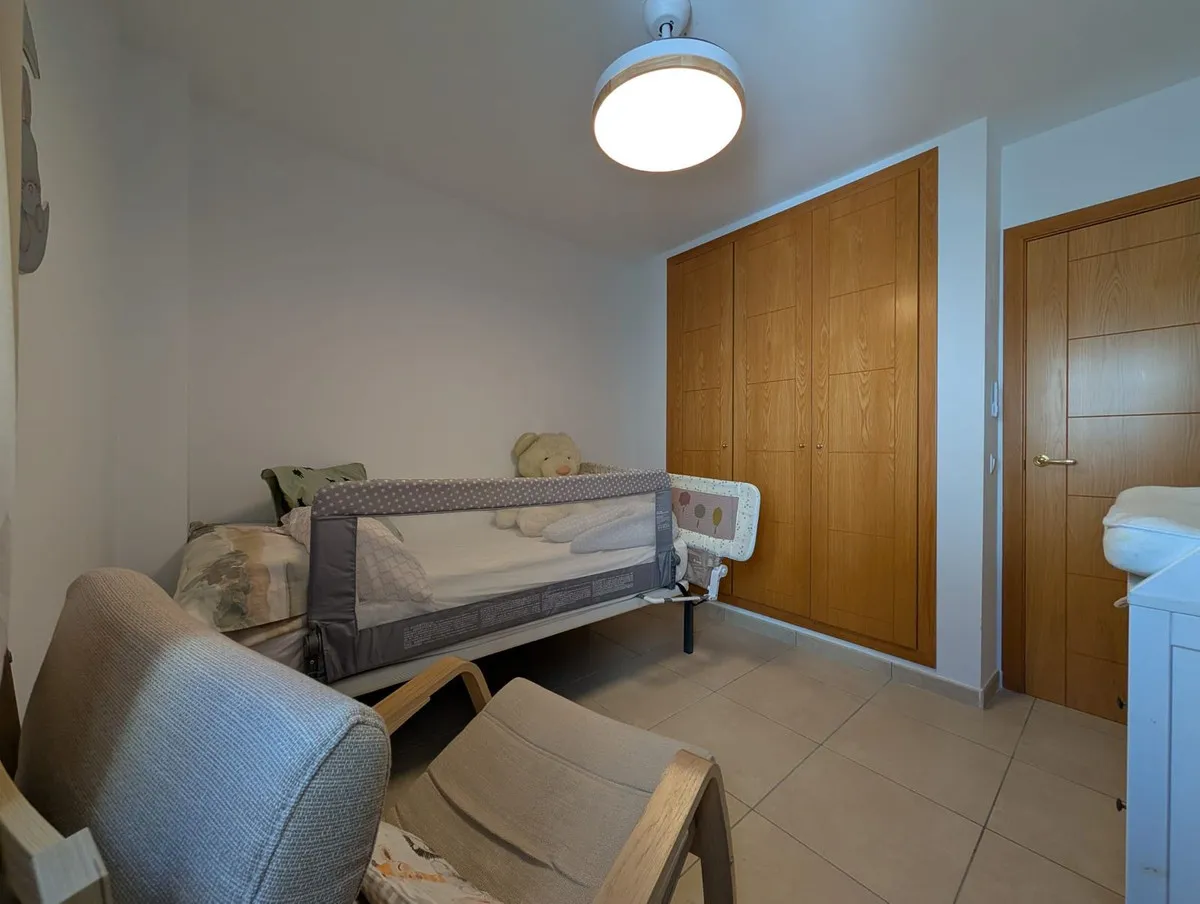 6b5e675d-8270-4c8b-86f2-423da578924d