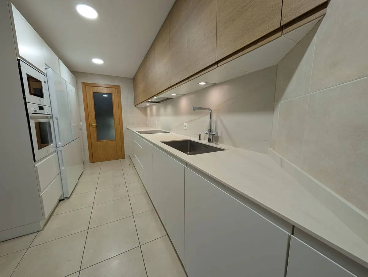 8e3c9b3a-1f08-4dfa-9296-a9c40f9d8b21