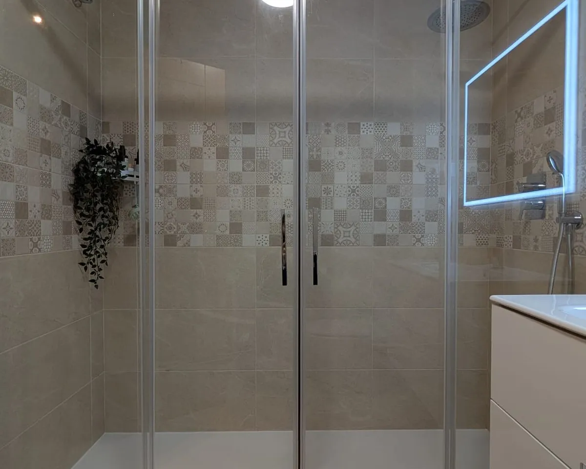 fb1e2409-9a7c-4aba-a8f8-8707b633bc78