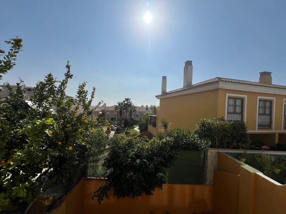 27440b0f-0321-404c-8bc8-88d2ac1f7812