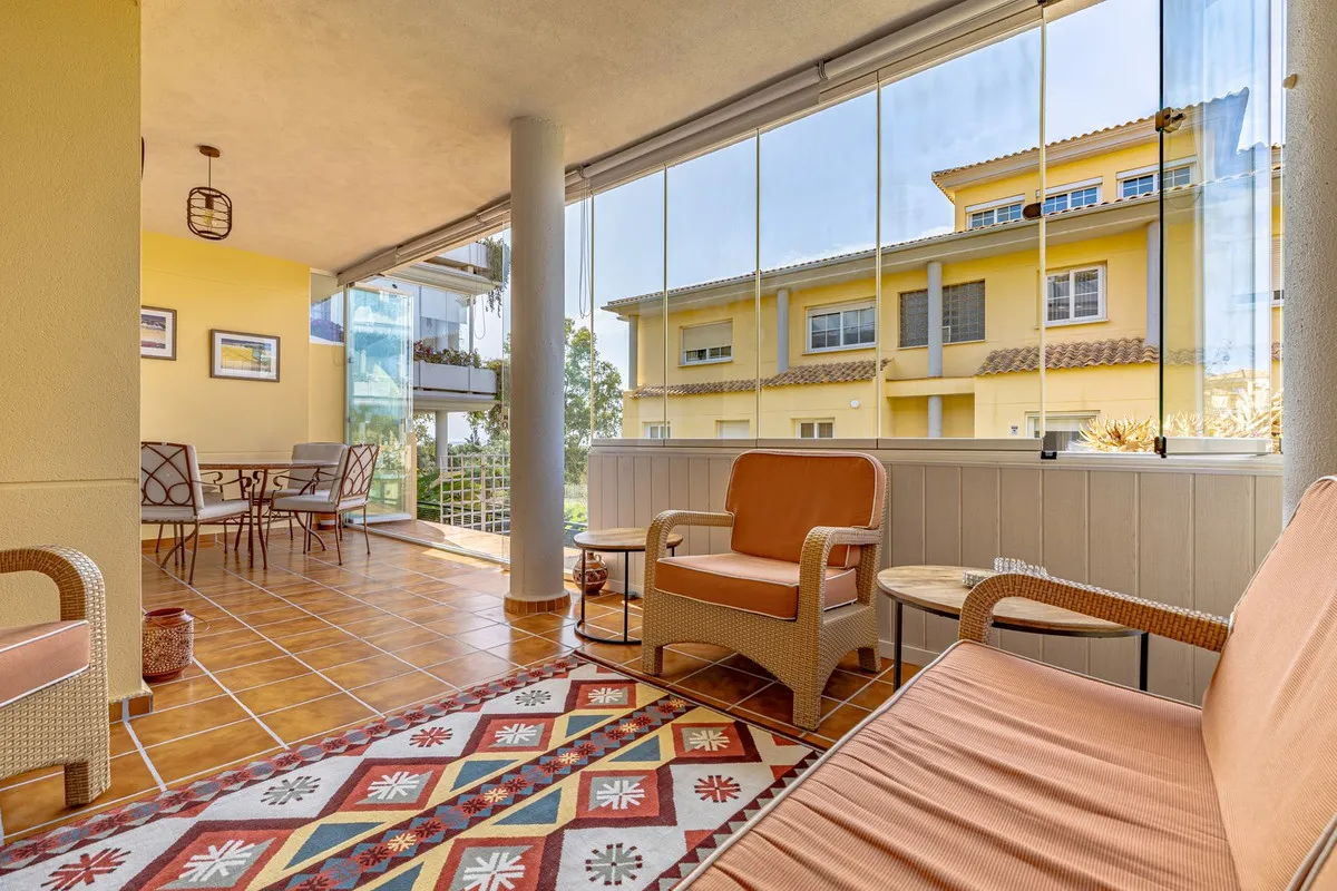 4140e767-73dd-408f-b79e-6d3555bd7661