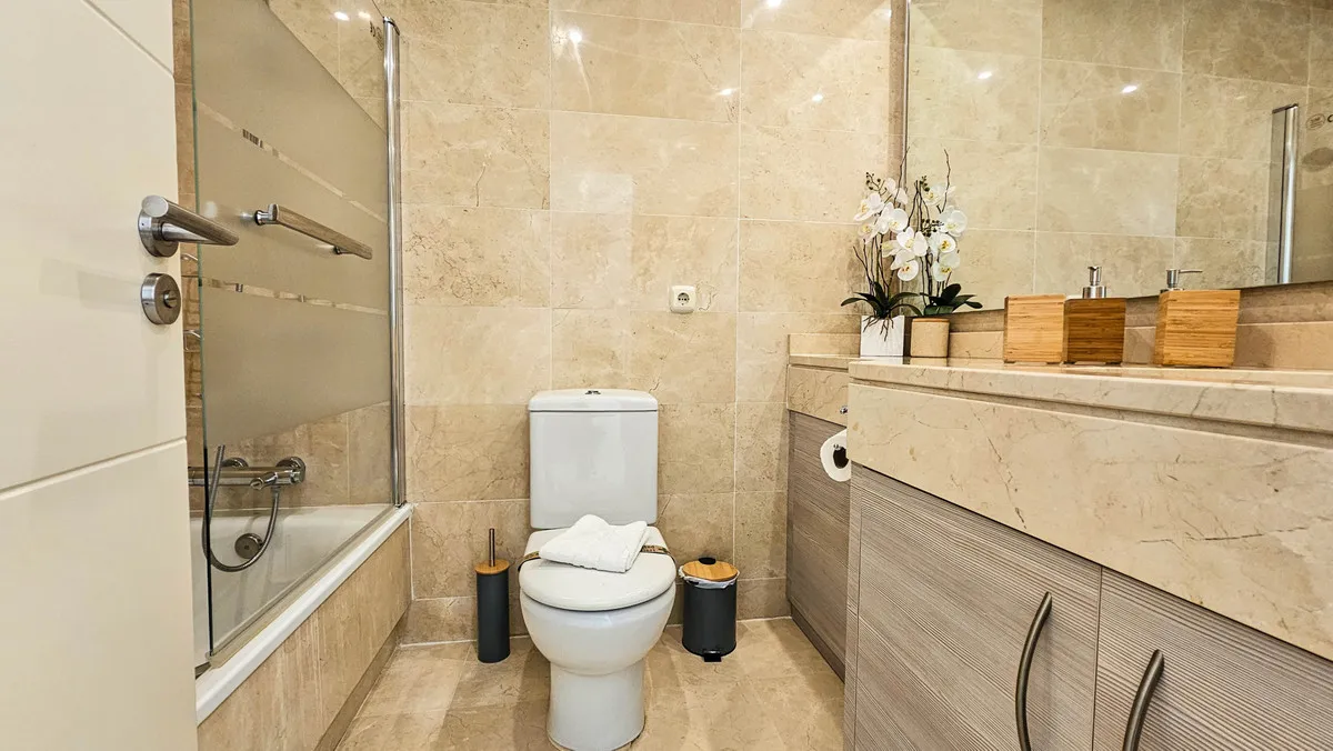 28dd5544-7e96-4b60-a3e4-f362a985dc65