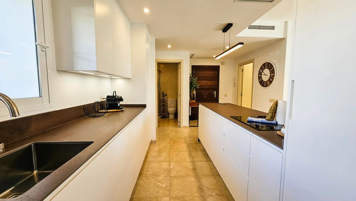 3917b715-549d-43b0-8299-08bdd82d88a7