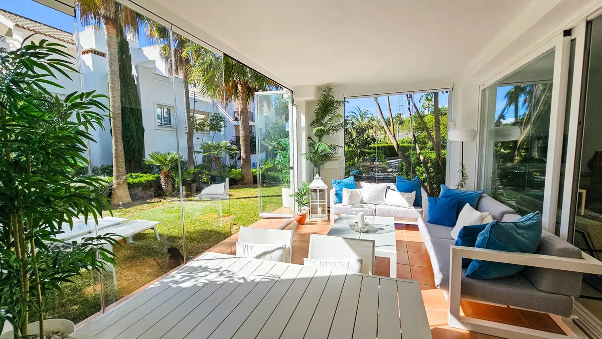 e4294d53-0d73-421e-8d25-07349be883e1