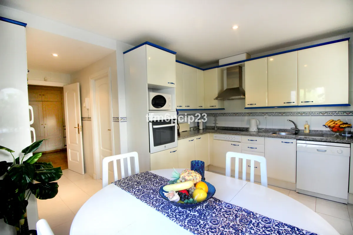 63a2d764-94bd-4fc1-baa8-6cede1fdd7ed