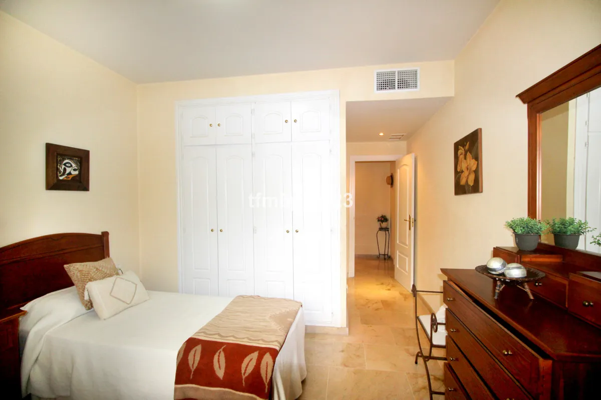 6793ed00-9eac-40ee-8372-88035c46884a