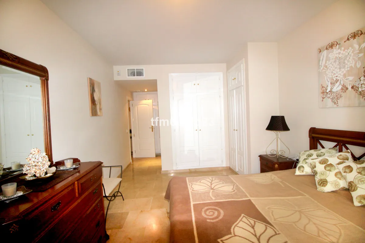 96ecb2f7-6fca-4904-9c46-037e472ad793