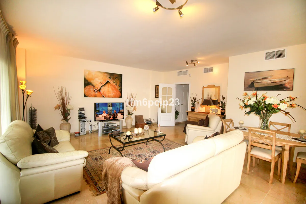 aee2a99d-729f-4f1d-ac12-9d8642e60ada