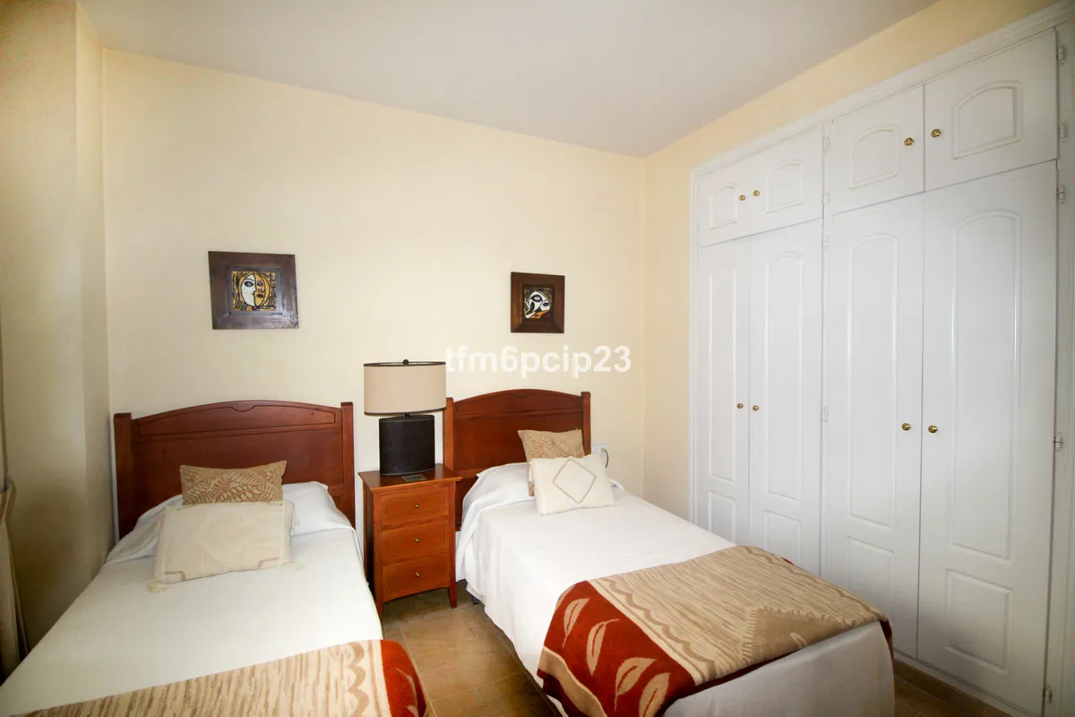 e7b1638f-7390-4ea7-9137-1bf1dbb55ec9