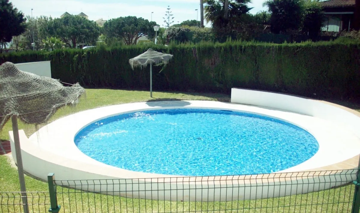 400ff6d5-95e9-42b0-8201-6440f7898a21