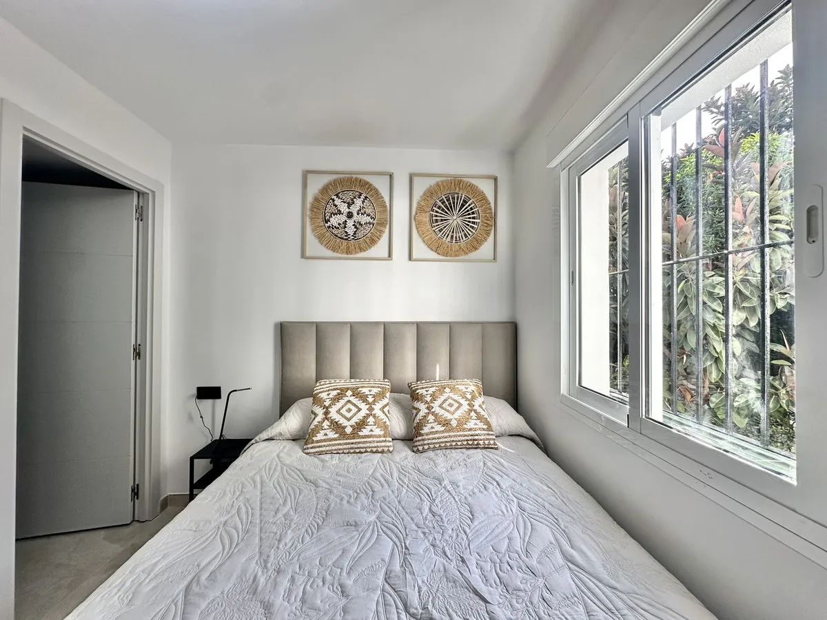 5ea70281-304c-4b71-8424-31ab9e28b566