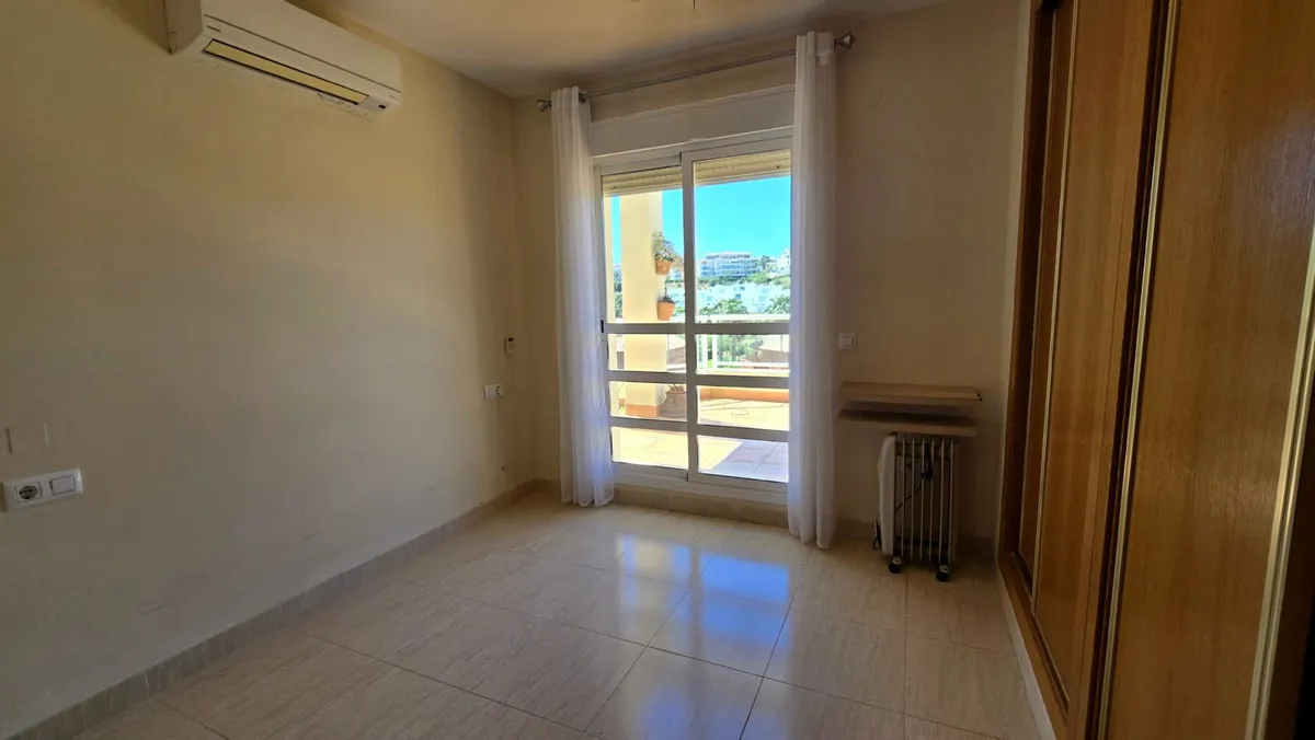 1b1e319d-0434-4633-902c-6115baffd22d