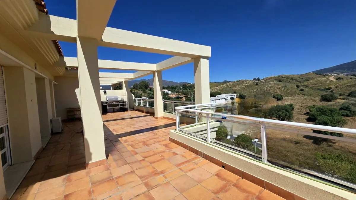 257ab7d9-d227-4982-aef9-54580f6f9622