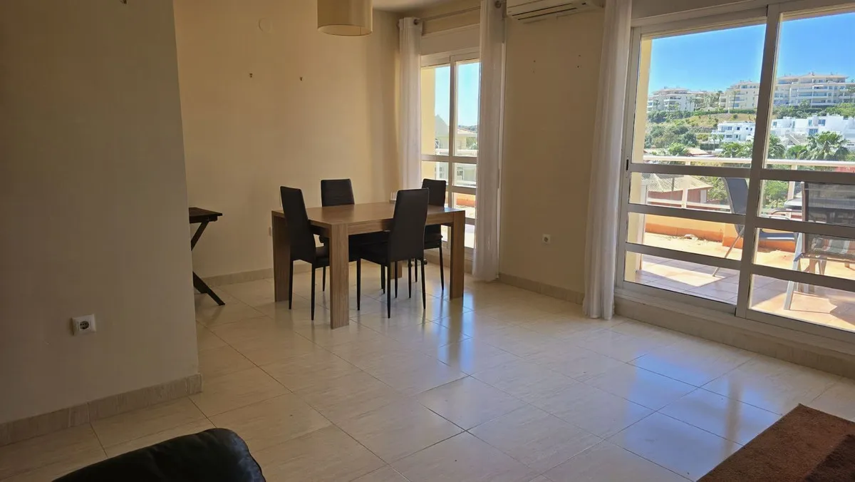 2e399028-f91b-4dd6-830f-7a2940303fbc