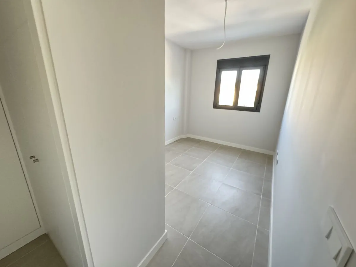 c644b98e-fd85-499b-bb28-cb53ed1ec34b