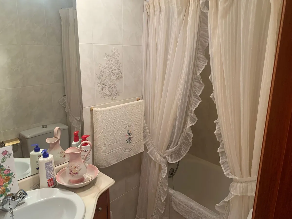 2072e29a-a237-4088-bbdc-1aadde458501