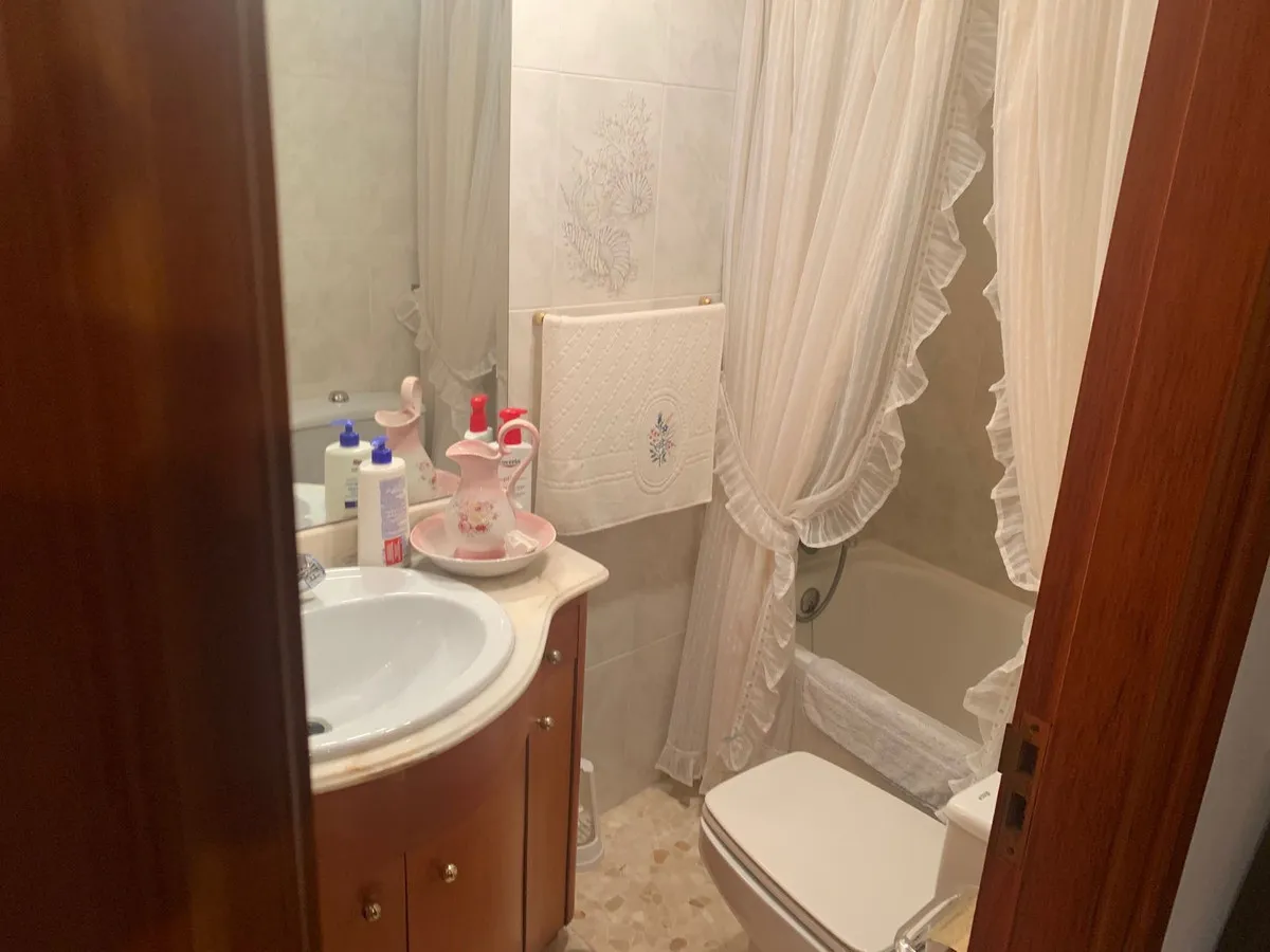 40b4231b-0478-420a-a37c-2391fa242c4e